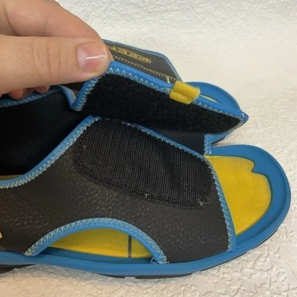 Keen Knotch‎ River 2 Strap Waterproof Outdoor Water Sandal Men 7 China Polyester